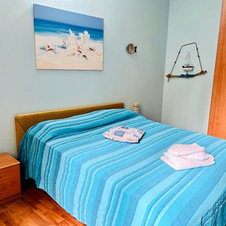 Appartamento Al Mare 벤티밀리아 외부 사진
